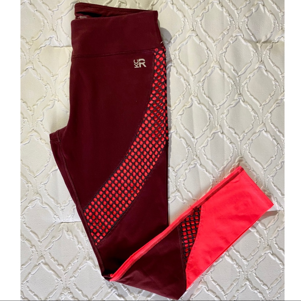 Kenneth Cole Active Leggings